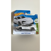 Hot Wheels Porsche Taycan Turbo S Beyaz