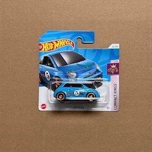 Hot Wheels Fiat 500e Compact Kings 2/5 22/250 Model Araba