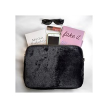 Plush Studıo 13-13.3-14 Inch Peluş Macbook, Laptop Çantası,siyah Toscase Askısız 36x26cm Siyah Siyah