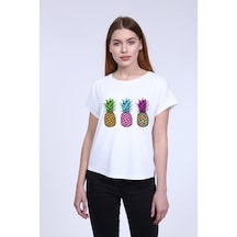 Newdesigner Kadın Beyaz Ön Renkli Ananas Baskılı Bisiklet Yaka Tshirt