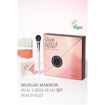 02 Peach Fuzz