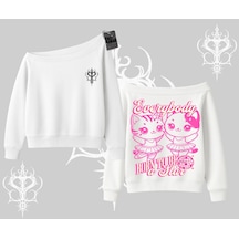 Born To Be A Star Yazılı Sevimli Kedi Arka Baskılı Kayık Yaka Sweatshirt Beyaz