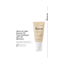The NewLab Akne Ve Leke Karşıtı Cilt Tonu Eşitleyici Spf 30 Bb Krem-niacinamide+alpha Arbutin