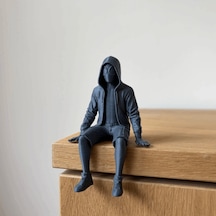 Zeroxo Kapüşonlu Siyah Maskeli Kahraman Raf Kenarı Figürü Oturan Gizemli Masaüstü Dekoru Ve Hediye 6x9 Cm