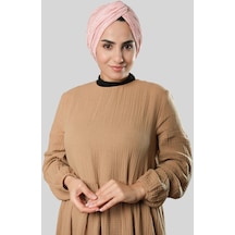 Hürrem Bone Pudra Çapraz Büzgülü Piliseli Tesettür Bone Fukuro Kendinden Desenli 2316 06 Pudra