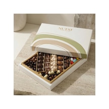 Nutat 580gr Mega Spesiyal Hediye Kutusu - Dubai, Hurma Ve Karışık Gurme Draje Seçkisi/yeşil Pastel