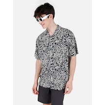 Colin's Colins Regular Fit Shirt Yaka Desenli Lacivert Erkek Kısa Kol Gömlek Cl1067545 Q1.v1 Nav Lacivert Colin's Colins Regular Fit Shirt Yaka Desenli Lacivert Erkek Kısa Kol Gömlek Cl1067545 Q1.v1 Nav Lacivert