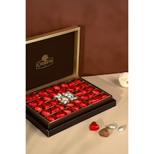 Özel Hediyelik Kutu Kalpli Çikalota Altın Fıstık Şekeri 550 Gr