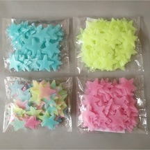50 Adet Pembe Renk Fosforlu Yıldız Gülen Ay Duvar Tavan Süsleri Çocuk Odası