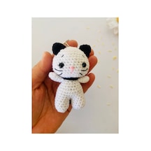 Adenya Sepeti Amigurumu Beyaz Kedi Anahtarlık