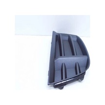 Audi A3 2016 Yılında Çıkan Kasa Ön Sis Lamba Kapağı Sedan Sol Oem No: 8v5807681aa9b9