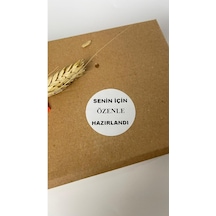 Senin İçin Özenle Hazırlandı Siyah Yazılı Yuvarlak Yapışkanlı Etiket 4x4 Cm 120 Adet