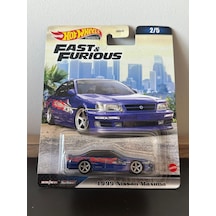 Hot Wheels 1999 Nissan Maxima Premium Mavi