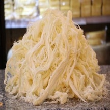 Has Yöresel Tam Yağlı Çeçil Peyniri 1 Kg- Yöresinden Gelen Tam Yağlı Ve Lifli Lezzet