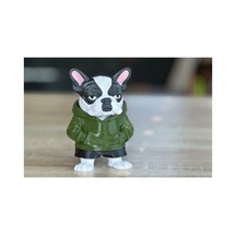 Kapüşonlu Fransız Buldog Figürü 10cm