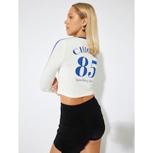 Koton Crop Tişört Uzun Kollu Kolej Baskılı Biyeli Slim Fit Pamuklu Ekru 5wal10521ık Ekru
