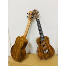 Dream Maker Concert Boy Masif Koa Ağacı Ukulele-Ön Kapak Şekilli