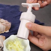 Vidalı Plastik Sarımsak Sıkıcı Hafif Ve Kolay Temizlik Plastik Diğer
