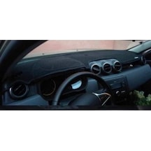 2018-2020 Modellerine Uygun Dacia Duster Torpido Koruma Halısı Siyah Kenar Renk Siyah