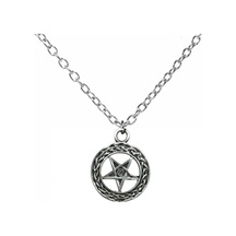Pentagram İşlemeli Unisex Kolye 60 Cm Zincirli, Gotik & Mistik Metal Takı Çok renkli