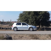 VW Golf 4 Yan Marşpiyel Takımı -