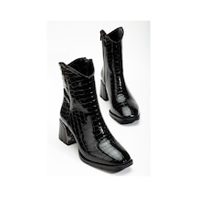 Siyah