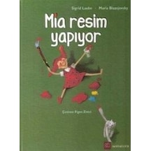 Mia Resim Yapıyor