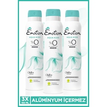 Aqua Kiss Kadın Vegan Deodorant 3x150 ML Hızlı Kurur, Leke Bırakmaz