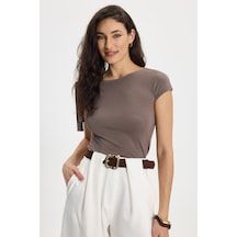 Tudors Kadın Slim Fit Dar Kesim Kısa Kollu Kayık Yaka Kahverengi Bluz-50542