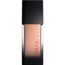 Huda Beauty Faux Filter Luminous Matte 245b Peaches And Cream Fondöten