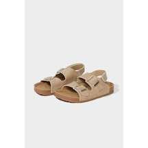 DeFacto Kız Çocuk Cırt Cırtlı Düz Taban Sandalet C2804A825SMBG26 Bej