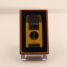 Çift Torch Pürmüz Dahili V Kesicili Sarı - Gunmetal Metal Puro Çakmağı Çift Torch Pürmüz Dahili V Kesicili Sarı - Gunmetal Metal Puro Çakmağı