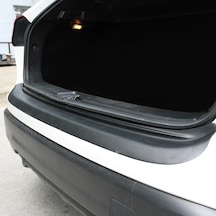 Nissan Quashqai Arka Tampon Eşiği Mat Siyah 2014-2016 Arası Uyuml