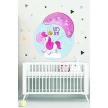 Üçgenler Ve Paraşütlü Unicorn Çocuk Odası Duvar Sticker 95x50 Cm