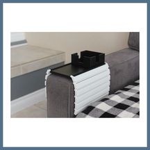 Buradabulabilirsin 3d Baskı Koltuk Kolçağı Tepsisi Esnek Menteşeli Kol Sehpası Bardak Ve Atıştırmalık Tutucu Siyah Beyaz Bbz