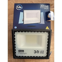 30 W YÜKSEK LÜMEN SLİM LED PROJEKTÖR