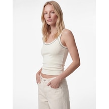Koton Pamuklu Slim Fit Dikiş Detaylı U Yaka Halter Yaka Fitilli Atlet Ekru 6sak10246ek