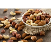 Yarenler Kuruyemiş Lüx Karışık Kuruyemiş 1 KG