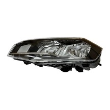 Volkswagen Polo 2017 Yılında Çıkan Kasa Ön Far Elektrikli Motorlu Sol Oem No: 2g1941005