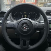 Dikişli Direksiyon Kılıfı Siyah Deri Siyah Dikişli Volkswagen Polo İçin Siyah