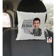 Bk Gift Kişiye Özel İsimli Erkek Nihayetinde Karikatürlü Kare Araç Koltuk Yastığı-2 Çok Renkli