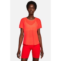 Nike Dri Fit One Breathe Training T-shirt Kadın File Spor Tişört Kırmızı Nike Dri Fit One Breathe Training T-shirt Kadın File Spor Tişört Kırmızı
