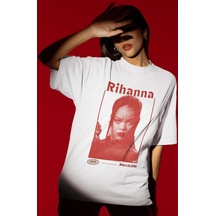 Sevbano Tasarım Rihanna Şarkıcı Baskılı Unisex Oversize Tişört Beyaz