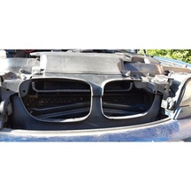 Bmw Logo Arkası Hava Kepçesi
