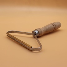 Ahşap Saplı Metal Tiftik Ve Tüy Toplama Rulosu, 14 Cm Diğer