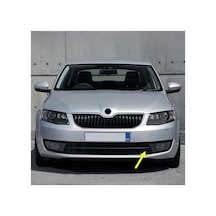 Ön Tampon Sağ Sis Farı Kapağı - Skoda Octavia 2013-2017