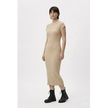 Neden Tekstil Modern Fit Sıfır Kol Yarım Balıkçı Yaka Triko Elbise - Bej