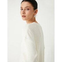 Koton Basic V Yaka Oversize Triko Kazak Yumuşak Dokulu Uzun Kollu Ekru 5wak90252ht Ekru