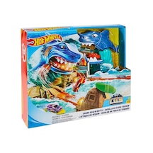 Hot Wheels Köpekbalığı Kumsal Yarışı Oyun Seti Hotwheels Fnb21