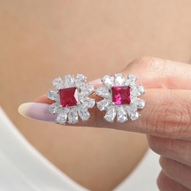 Mia Vento Effective Diamond Milano Rüyası Sentetik Yakut Taşlı Gümüş Küpe